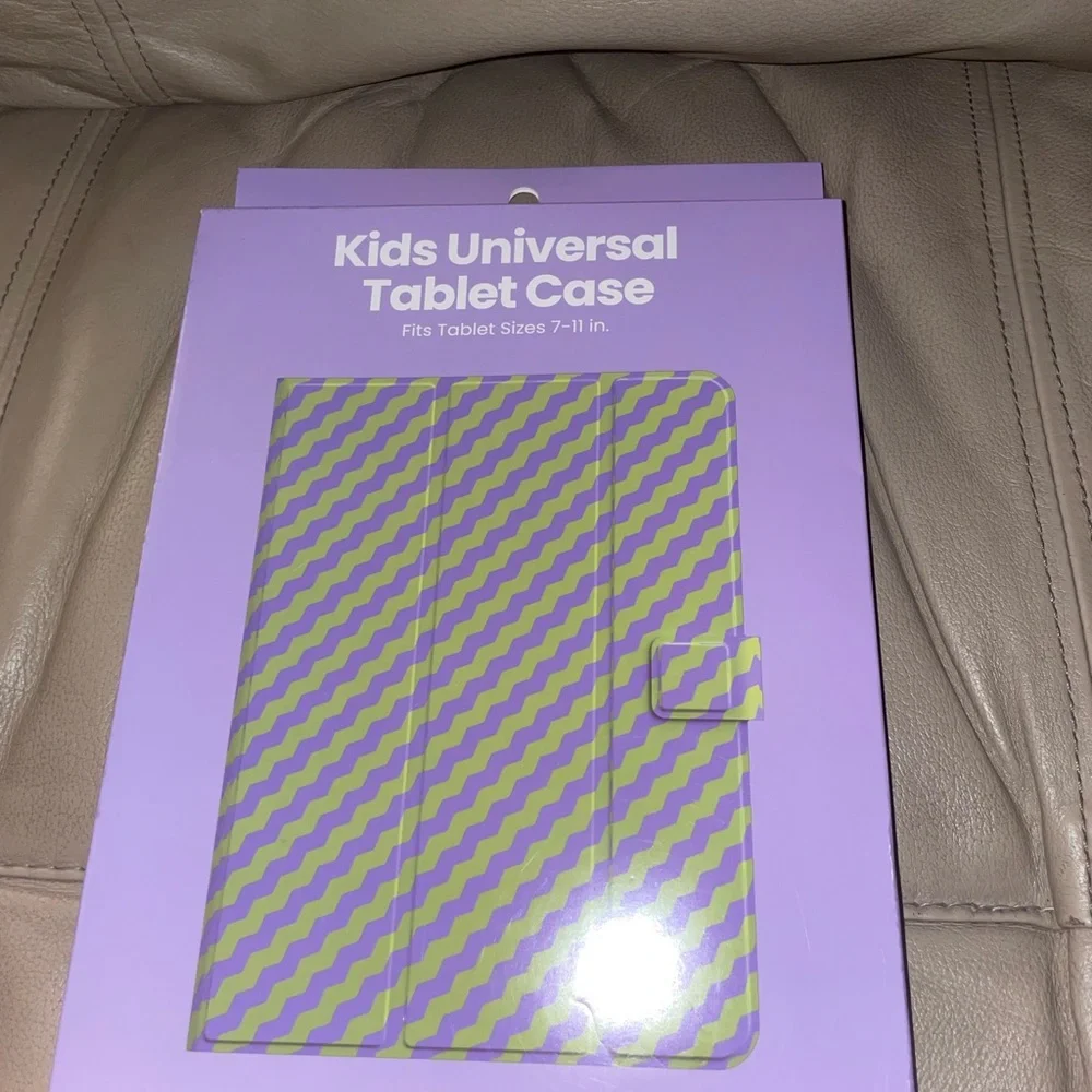 Kids Universal Tablet Case - Purple and Green NWT Fits Most Tablets 7”-11”